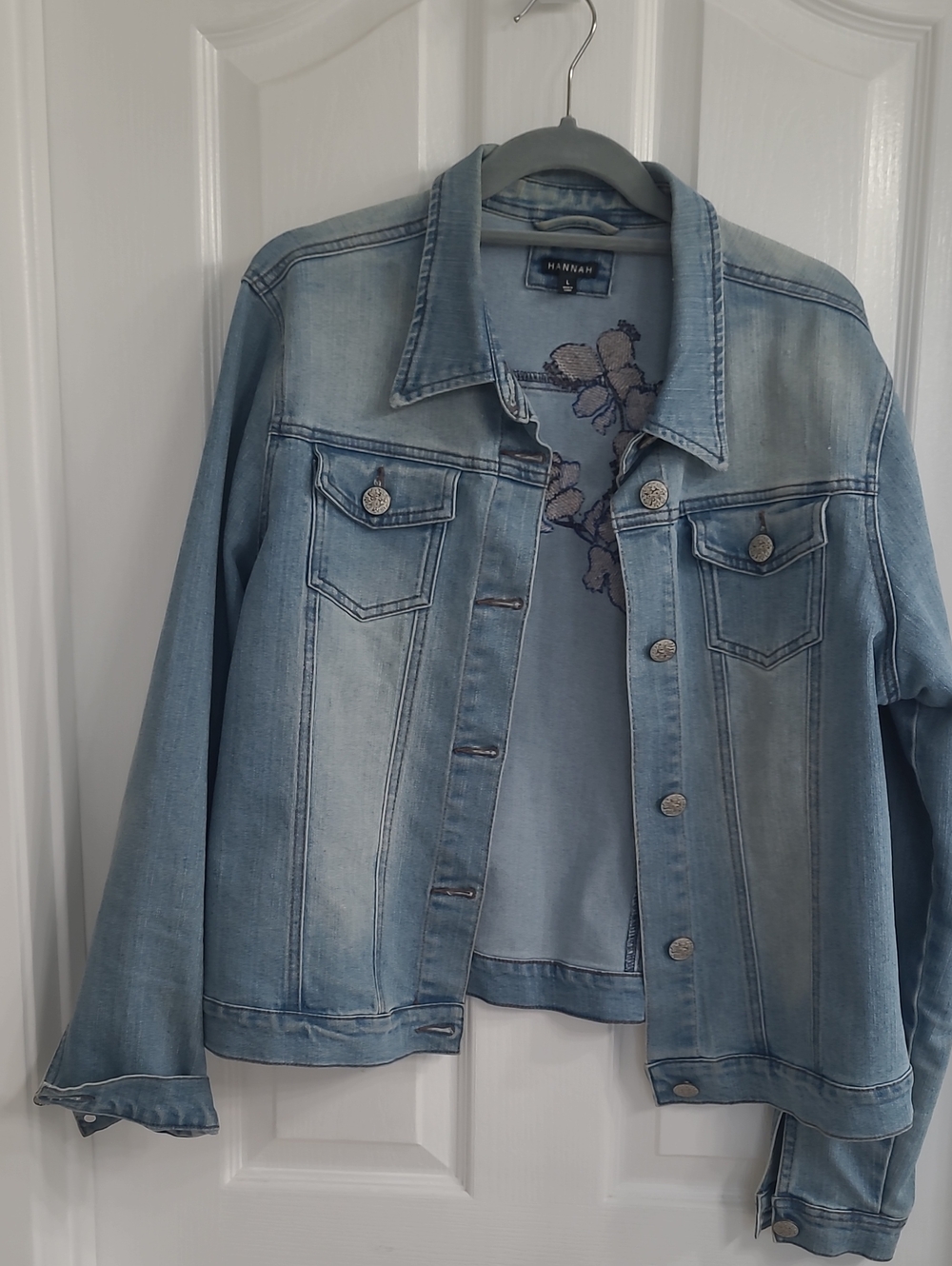 Hannah Light Blue Denim Jacket with Embroidered Floral Accent Large